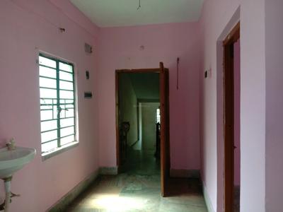 Living Room Image of 600 Sq.ft 2 BHK Apartment / Flat for sale in South Dum Dum Kolkata for Rs. 2000000