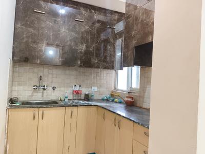 Kitchen Image of 800 Sq.ft 2 BHK Apartment / Flat for rent in Amrapali Dream Valley 2, Noida Extension Greater Noida for Rs. 18000