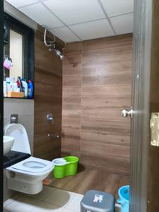 Common Bathroom Image of 610 Sq.ft 1 BHK Apartment / Flat for rent in Paranjape Blueridge The Groves, Hinjawadi Pune for Rs. 27000