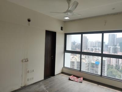 Bedroom Image of 800 Sq.ft 2 BHK Apartment / Flat for sale in Sheth 72 West, Andheri West Mumbai for Rs. 35000000