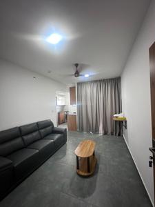 Hall Image of 569 Sq.ft 1 BHK Apartment / Flat for rent in Vyttila Kochi for Rs. 32000