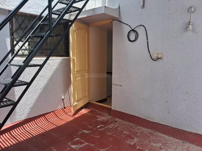 Balcony Image of 1600 Sq.ft 3 BHK Apartment / Flat for rent in HBR Layout Bengaluru for Rs. 40000