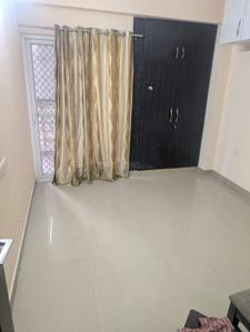 Bedroom Image of 2000 Sq.ft 4 BHK Apartment / Flat for rent in Golfgreen Elite Golf Green, Sector 79 Noida for Rs. 70000