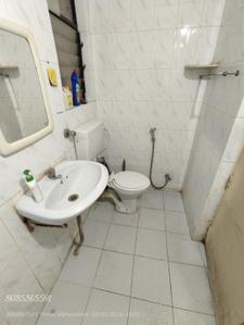 Bathroom Image of 1000 Sq.ft 2 BHK Apartment / Flat for rent in DSK Akash Ganga, Aundh Pune for Rs. 33000