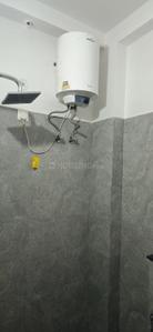 Bathroom Image of 720 Sq.ft 2 BHK Builder Floor for rent in Palam Vihar Extension Gurgaon for Rs. 18000