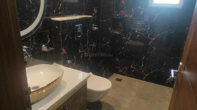 Image of 2000 Sq.ft 3 BHK Builder Floor for sale in Sector 31, Gurgaon for Rs. 34000000