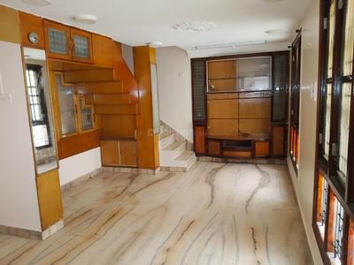 Bedroom Image of 900 Sq.ft 2.5 BHK Duplex for rent in Frazer Town Bengaluru for Rs. 24000