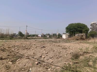 Image of 32 Sq.ft Residential Plot / Land for sale in Rohini Sector 28, New Delhi for Rs. 6100000