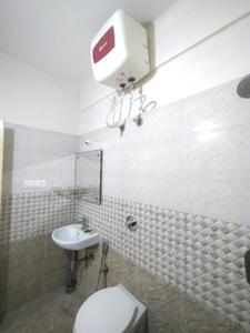 Bathroom Image of 1600 Sq.ft 3 BHK Apartment / Flat for rent in Horamavu Bengaluru for Rs. 45000