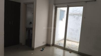 Bedroom Image of 1742 Sq.ft 3 BHK Villa for rent in Paramount Golfforeste Villas, Surajpur Greater Noida for Rs. 22500