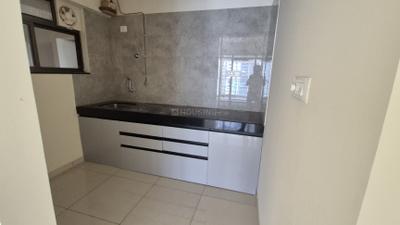 Kitchen Image of 650 Sq.ft 1 BHK Apartment / Flat for rent in Paranjape Blueridge The Groves, Hinjawadi Pune for Rs. 26989
