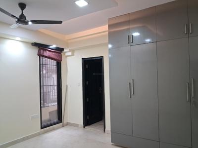 Bedroom Image of 1800 Sq.ft 3 BHK Builder Floor for rent in Paschim Vihar New Delhi for Rs. 55000
