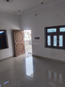 Bedroom Image of 800 Sq.ft 2 BHK Builder Floor for rent in Rajajinagar Bengaluru for Rs. 16000