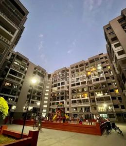 Image of 1250 Sq.ft 2 BHK Apartment / Flat for rent in Gopalan Grandeur, Hoodi, Bengaluru for Rs. 55000