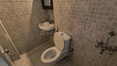 Bathroom Image of 824 Sq.ft 2 BHK Apartment / Flat for sale in Paras Tierea, Sector 137 Noida for Rs. 7400000