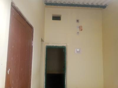 Bedroom Image of 500 Sq.ft 1 BHK Independent House for rent in Perundurai Erode for Rs. 3000