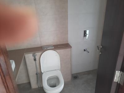 Image of 950 Sq.ft 2 BHK Apartment / Flat for rent in Kalpataru Vivant, Jogeshwari East, Mumbai for Rs. 65000