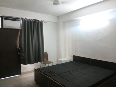 1 RK Independent Builder Floor