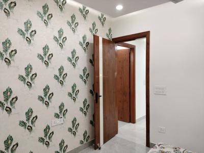 Bedroom Image of 1200 Sq.ft 4 BHK Builder Floor for sale in Chandra Park New Delhi for Rs. 13000000