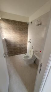 Bathroom Image of 1200 Sq.ft 3 BHK Apartment / Flat for rent in Sonika Suncity Heights, Sector-36A Rohtak for Rs. 17000