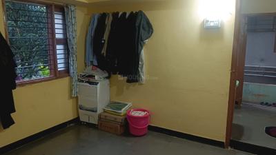 Bedroom Image of 850 Sq.ft 1 BHK Independent House for rent in Tapowan Kolhapur for Rs. 6500