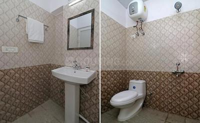 Bathroom Image of Manthan pg in Sector 63, Noida