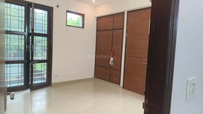 Bedroom Image of 1650 Sq.ft 2 BHK Builder Floor for rent in Sector 48 Noida for Rs. 36000