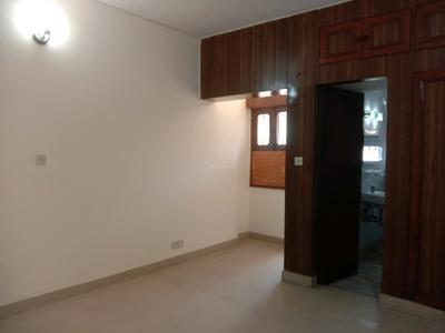 Bedroom Image of 1800 Sq.ft 3 BHK Apartment / Flat for rent in DDA Flats Vasant Kunj, Vasant Kunj New Delhi for Rs. 68000