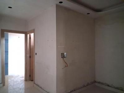 Dining Area Image of 1050 Sq.ft 2 BHK Apartment / Flat for sale in Avenue 1, Sector 73 Noida for Rs. 3600000