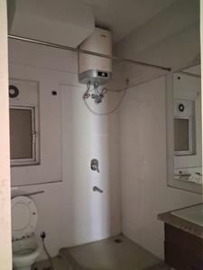 Common Bathroom Image of 1636 Sq.ft 3 BHK Apartment / Flat for sale in DLF Capital Greens Phase 1 And 2, Karampura New Delhi for Rs. 31000000