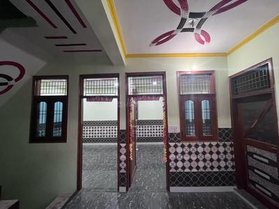 Hall Image of 700 Sq.ft 4 BHK Independent House for rent in Nai Basti Dundahera Ghaziabad for Rs. 17000