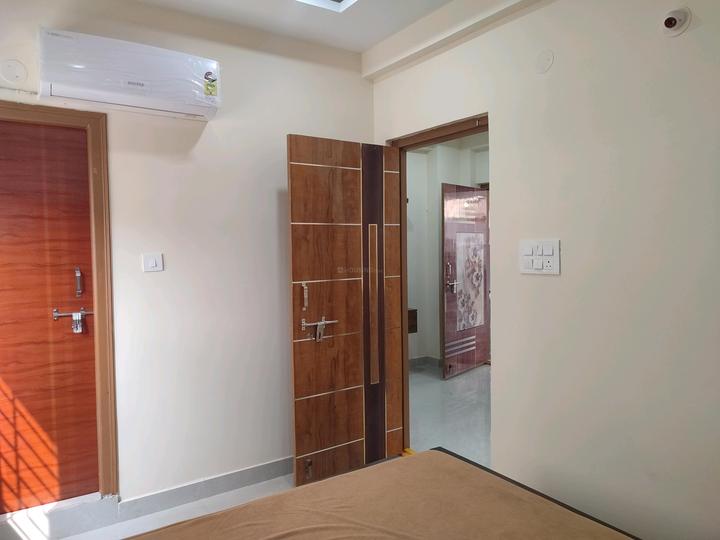 TR RENTALS Bedroom 1