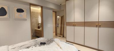 Bathroom Image of 1500 Sq.ft 3 BHK Apartment / Flat for sale in Supreme Boulevard Chembur Wing B, Chembur Mumbai for Rs. 36000000