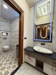Bathroom Image of 2000 Sq.ft 6 BHK Villa for sale in Vaishali Nagar Jaipur for Rs. 55000000