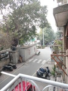 Balcony Image of 350 Sq.ft 1 BHK Independent House for rent in Sector 52 Noida for Rs. 20000