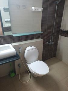 Common Bathroom Image of 1384 Sq.ft 3 BHK Apartment / Flat for sale in Godrej Central, Chembur Mumbai for Rs. 30500000