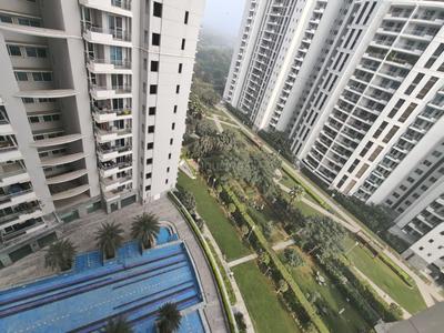 Image of 3064 Sq.ft 4 BHK Apartment / Flat for sale in DLF The Belaire, DLF Phase 5, Gurgaon for Rs. 105000000