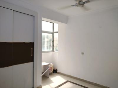 Bedroom Image of 2000 Sq.ft 3 BHK Apartment / Flat for sale in CGHS Kailash Apartments, Sector 4 Dwarka New Delhi for Rs. 28500000