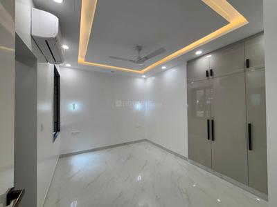 Bedroom Image of 1800 Sq.ft 3.5 BHK Apartment / Flat for sale in DDA Sector Pocket B C, Vasant Kunj New Delhi for Rs. 45000000