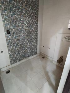 Bathroom Image of 1000 Sq.ft 3 BHK Apartment / Flat for sale in Royal Homes, Sector 7 Gurgaon for Rs. 5300000