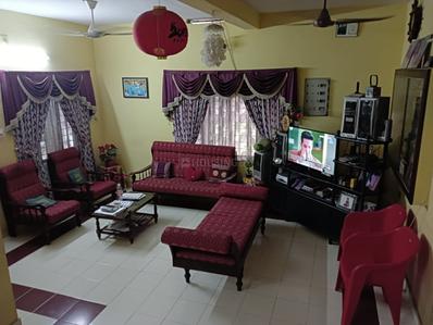 Hall Image of 1800 Sq.ft 4 BHK Independent House for sale in Vyttila Kochi for Rs. 17500000