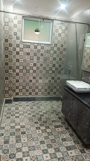 Sector 43, Green Field Colony Bathroom 1