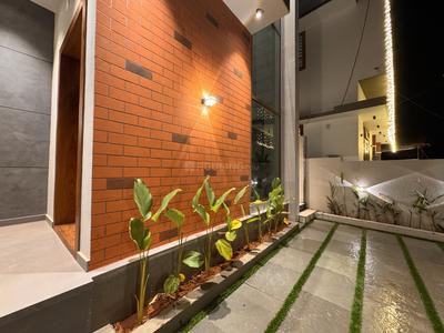 Balcony Image of 2300 Sq.ft 4 BHK Independent House for sale in Pukkattupady Kochi for Rs. 11800000