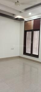 Bedroom Image of 2720 Sq.ft 4 BHK Builder Floor for sale in Vivek Vihar New Delhi for Rs. 45000000