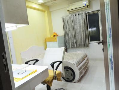 Hall Image of 1035 Sq.ft 2 BHK Apartment / Flat for sale in Paldi Ahmedabad for Rs. 7500000