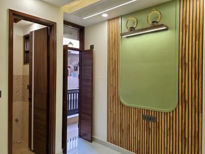 Bedroom Image of 810 Sq.ft 3 BHK Apartment / Flat for sale in Sector 15 Dwarka New Delhi for Rs. 6000000