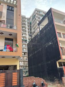 Image of 3240 Sq.ft 5 BHK Independent House for sale in Land Craft River Heights Tower 18, Ghukna, Ghaziabad for Rs. 35000000