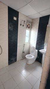 Bathroom Image of 1492 Sq.ft 3 BHK Apartment / Flat for sale in Proview Technocity, Chi V Greater Noida for Rs. 9200000