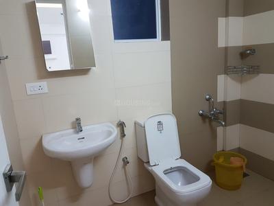 Bathroom Image of 2080 Sq.ft 3 BHK Apartment / Flat for rent in Landmark Acropolis, Mathara Kozhikode for Rs. 55000