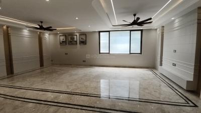Living Room Image of 4300 Sq.ft 5 BHK Builder Floor for sale in Kaushambi Ghaziabad for Rs. 47500000